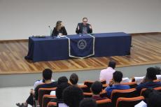 Palestra de Roberto Leher